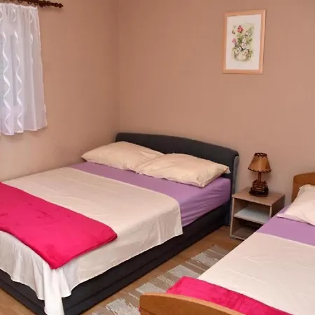 Oresic 2 Apartment *