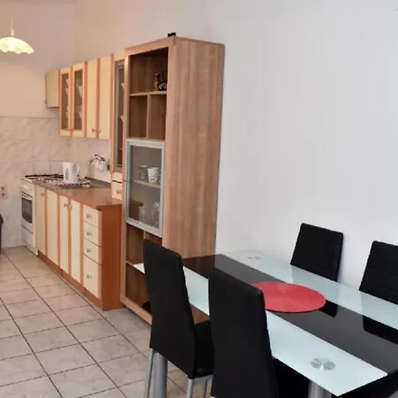 Oresic 2 Apartment *
